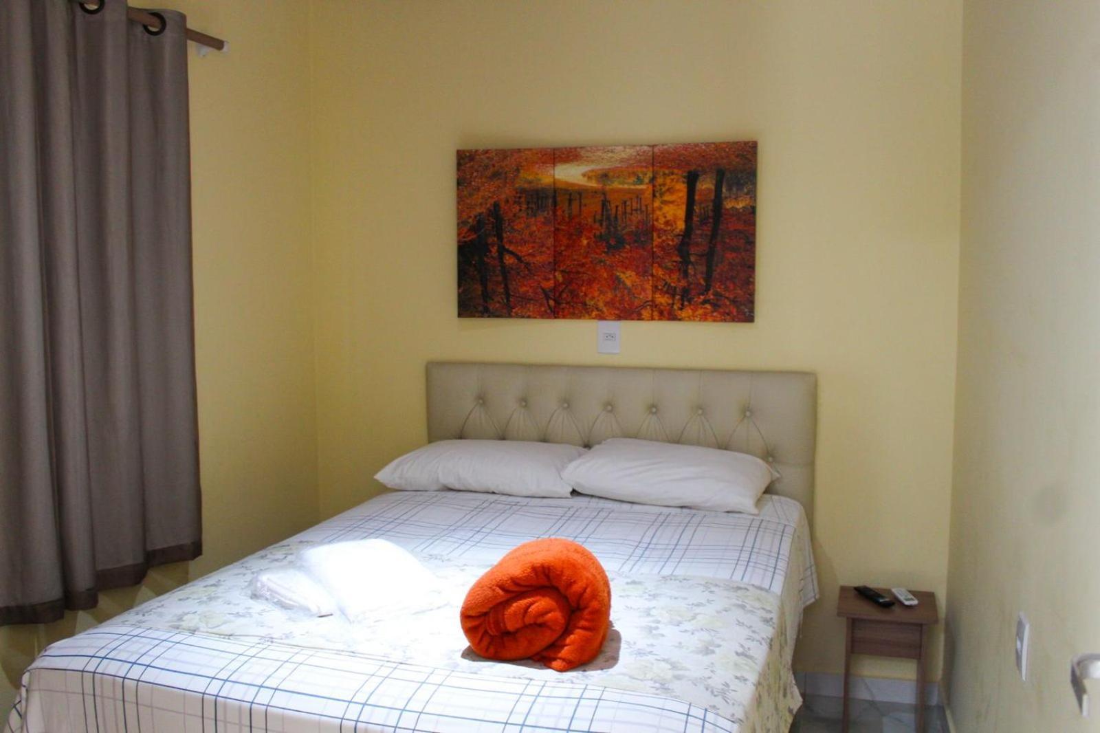 Kitnet Linda 14 Apartment Монтис Кларос Екстериор снимка
